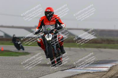 media/Nov-29-2025-TrackDaz (Sat) [[10ae2d9bce]]/C Group/Session 4 (Wheelie Bump)/